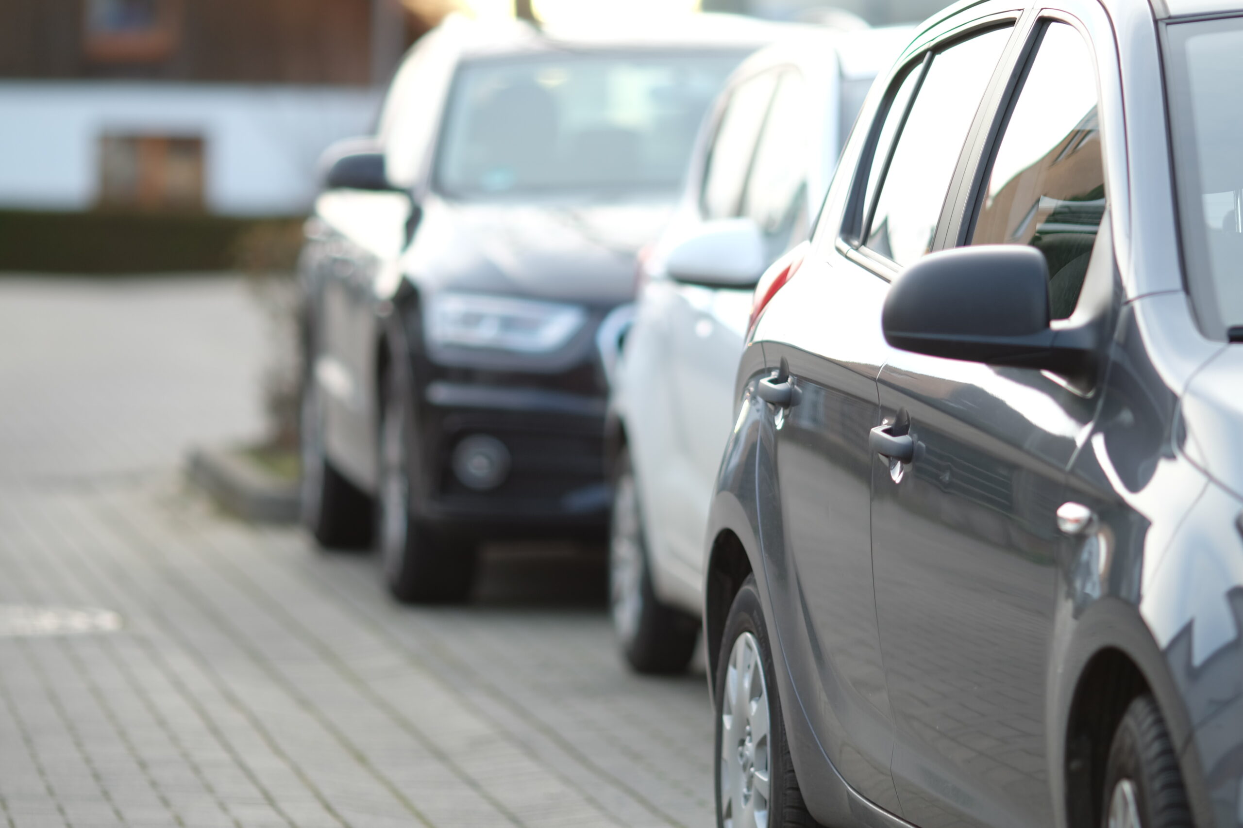 Why Parking at Austin Can Be Easier with Private Driveway Rentals